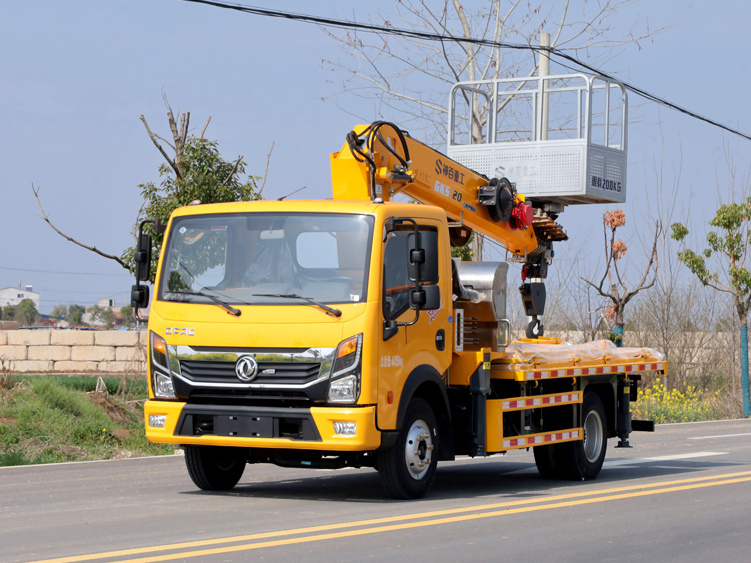 東風(fēng)多利卡D6重載型三合一高空作業(yè)車（5噸，藍(lán)牌）