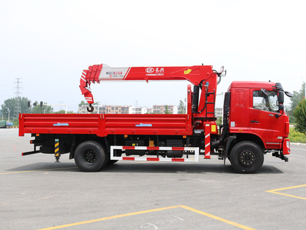 神百冷鉚車(chē)廂-品質(zhì)卓越，光鮮亮麗