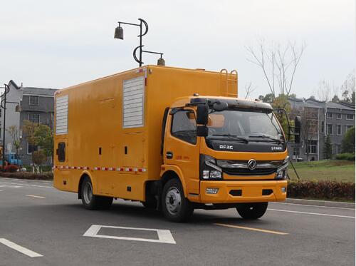 小多利卡50kw電源車(chē)